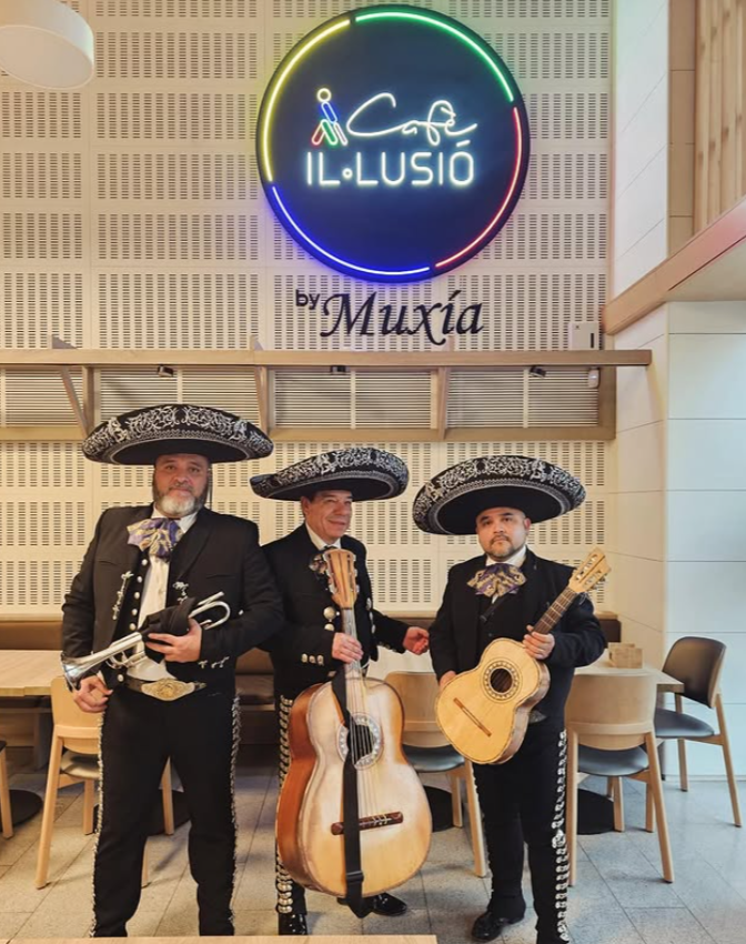 Contamos con salas privadas para eventos y ocasiones especiales preparadas para ti!